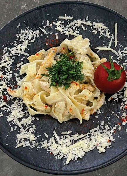 Тальятелле с курятиной и грибами