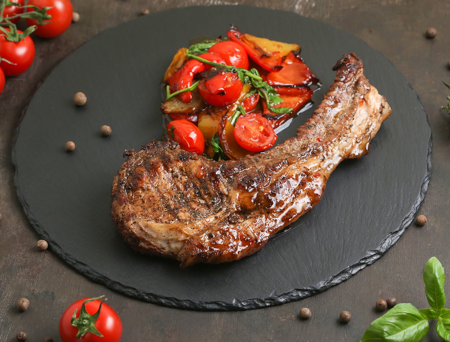 Свиной стейк 